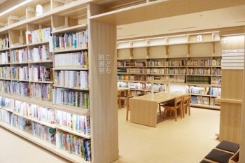 近く の 図書館